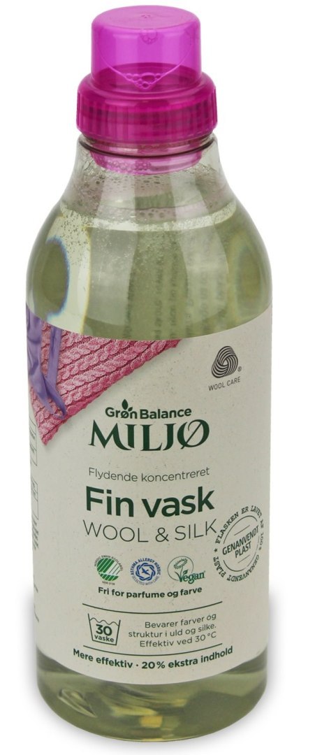 PŁYN DO PRANIA WEŁNIANYCH I JEDWABNYCH UBRAŃ (KONCENTRAT) ECO 900 ml (30 PRAŃ) - GRON BALANCE PŁYN DO PRANIA WEŁNIANYCH I JEDWABNYCH UBRAŃ (KONCENTRAT) ECO 900 ml (30 PRAŃ) - GRON BALANCE